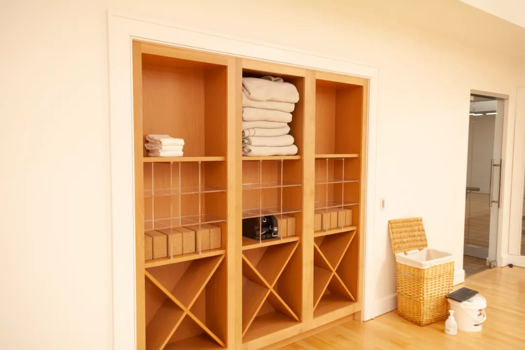 Custom Wooden Cabinet Units | Yacht Club Interior Fixtures