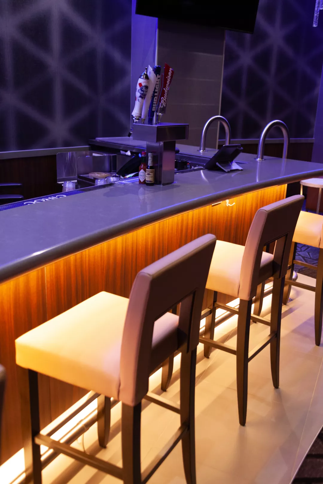 Underlit Custom Bar Countertops | Custom Built Bar with Lighting