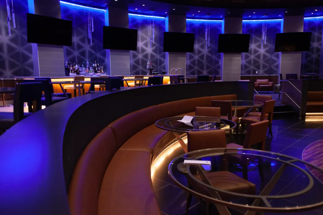 Upholstered Booths for Bar Scene | Britten Interior Design