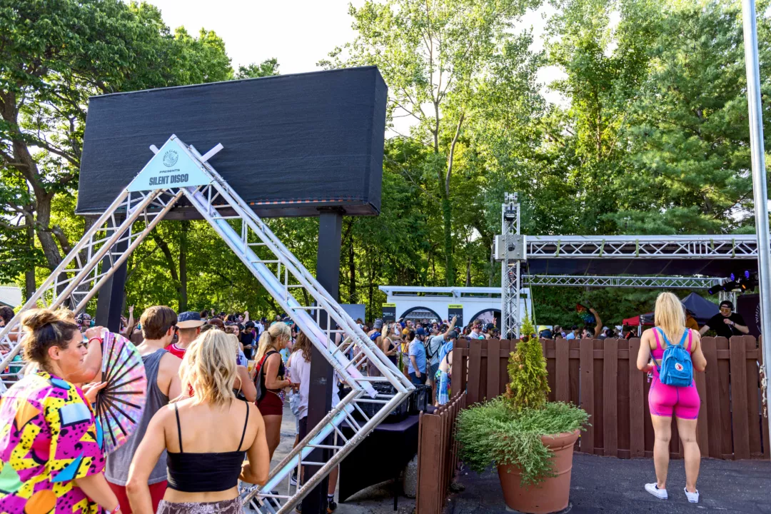Custom Shaped Event Truss | Truss for Music Festival