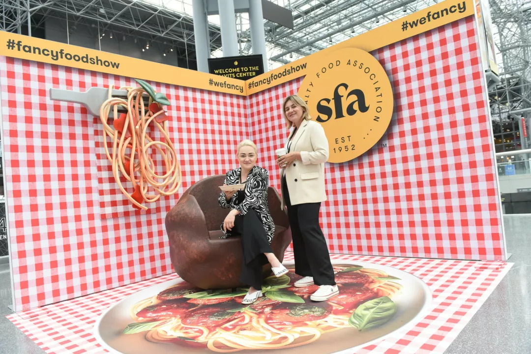 Fancy Food Show Foam