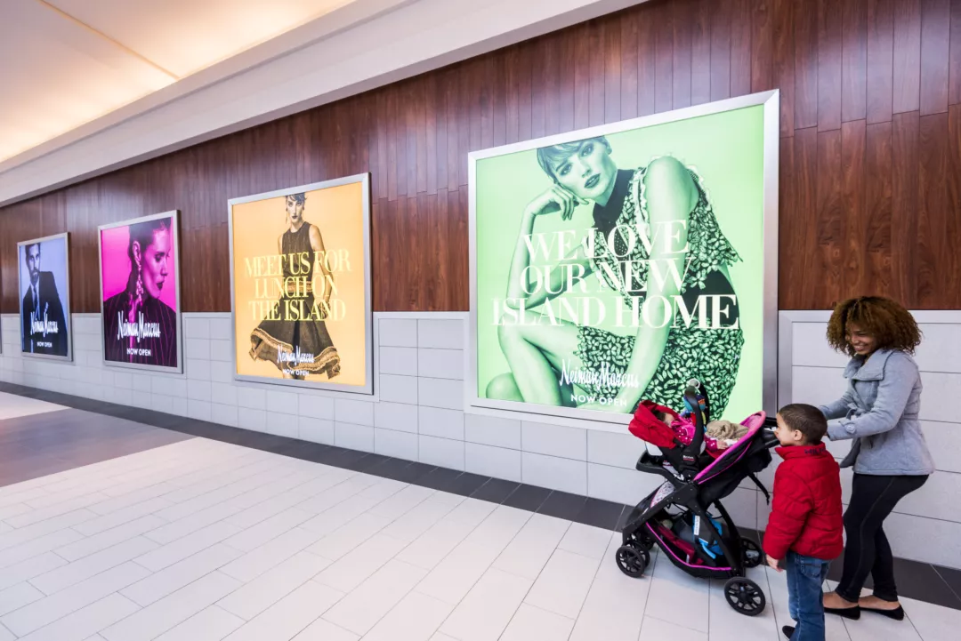 Backlit Frame | Interior Lit Banner Frames