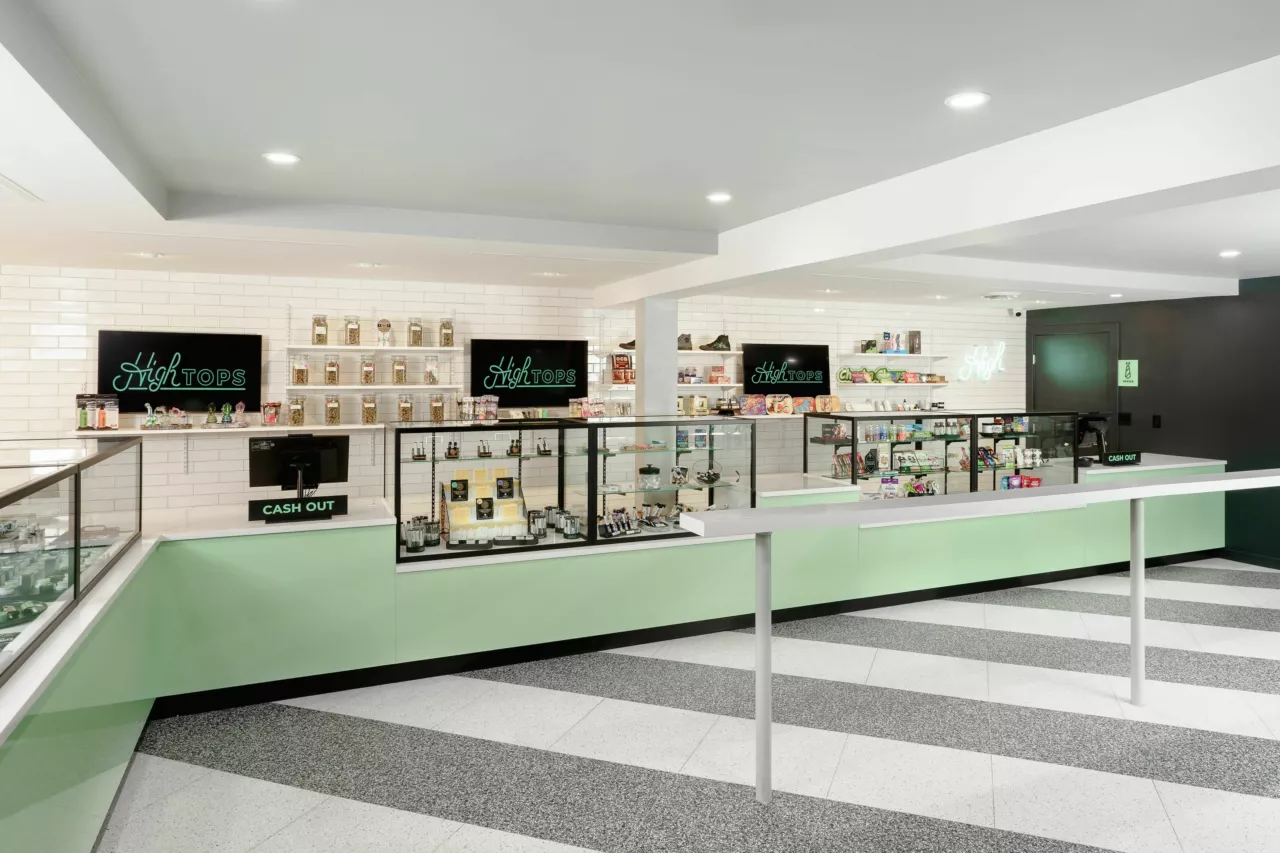 Modern Retail Store Fixtures | Merchandise Displays