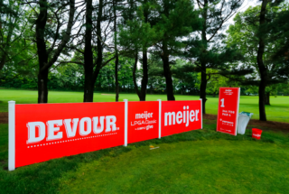 Custom Printed Advertising Sign | Rigid Signs for Sponsorships