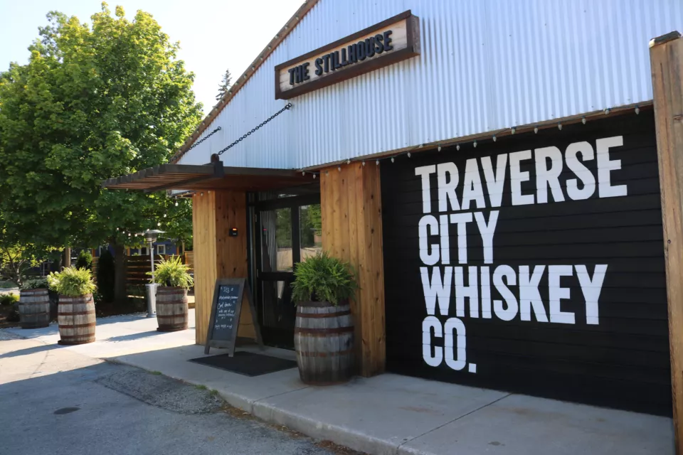 Custom Outdoor Wall Decal | Stylized Retail Exteriors