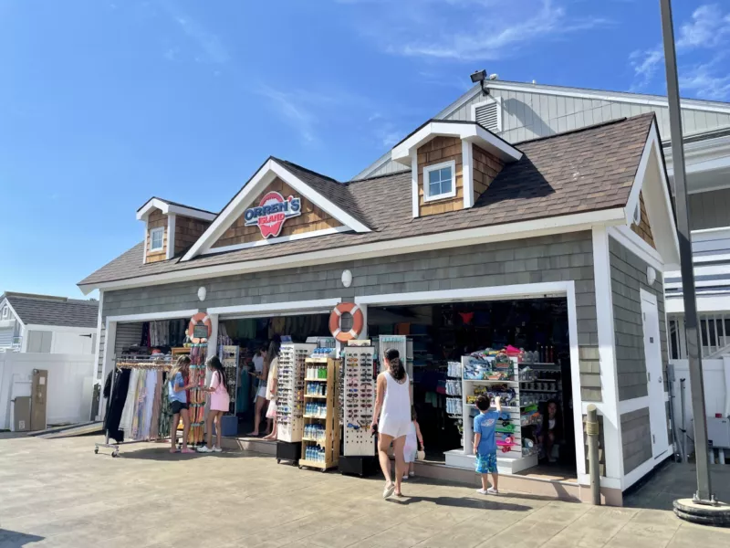 Modular Constructed Beach Store | Portable Pop-Up Shop