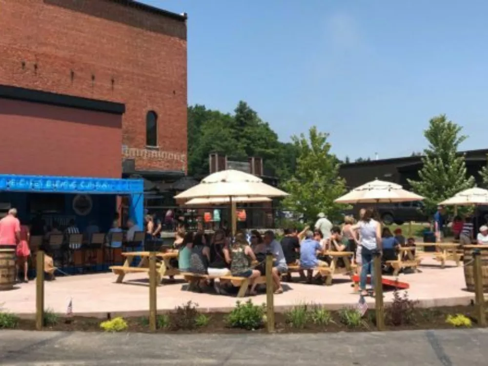 Container Bar with Patio | Pop-Up Brewery