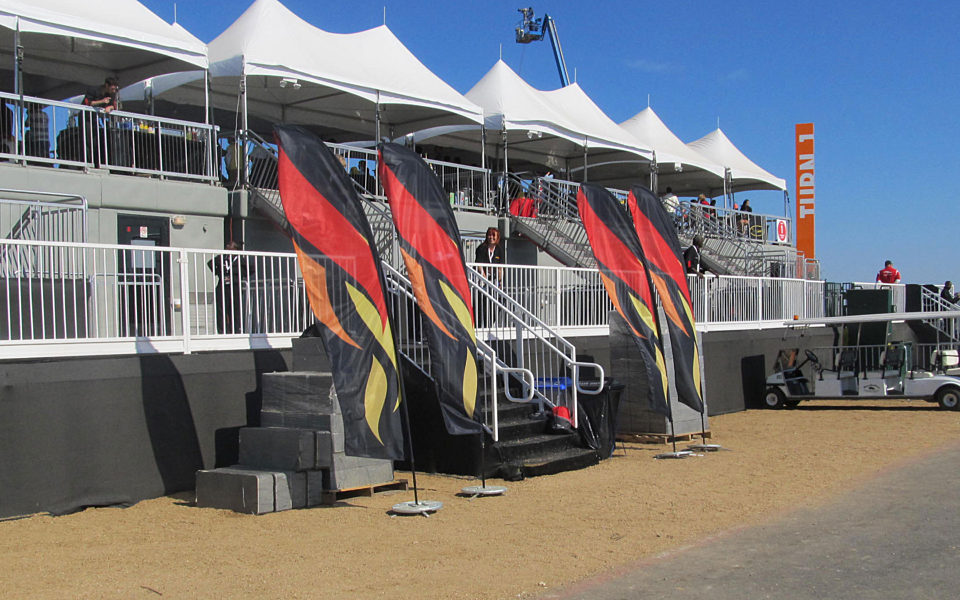 Cirrus Feather Flags | Event Signage