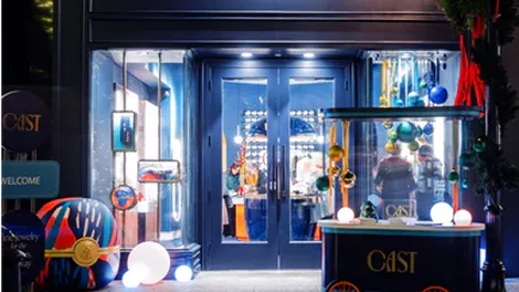 Luxury Retail Storefront | Custom Store Facade
