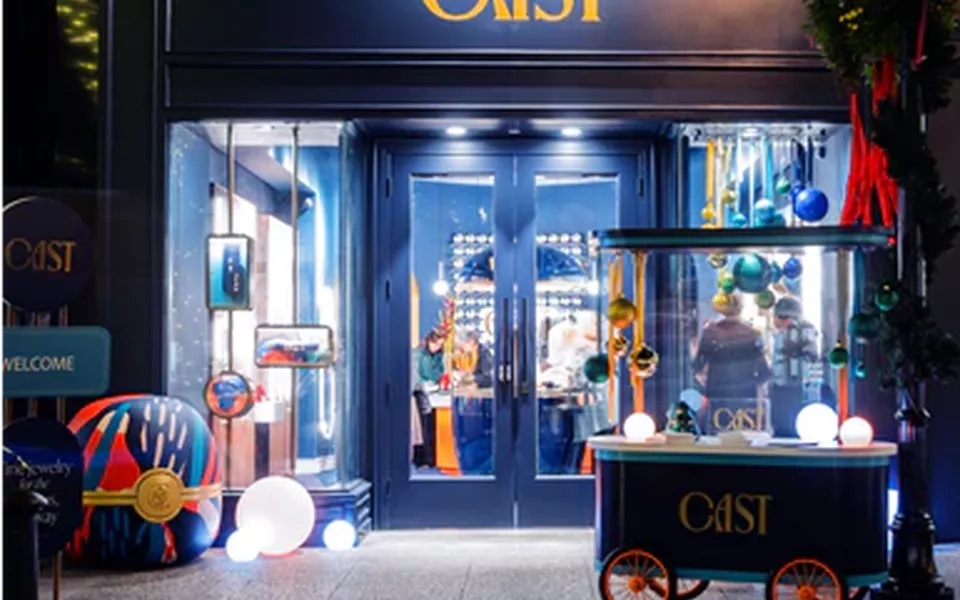 Luxury Retail Storefront | Custom Store Facade