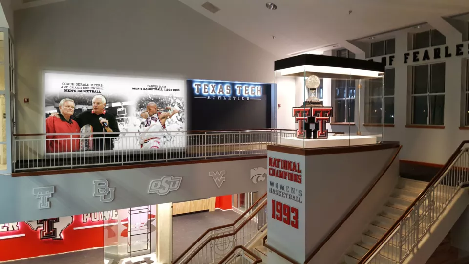 Lit Signage | Custom University Banners