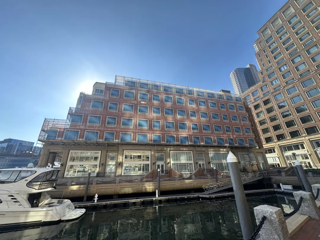 40 rowes wharf scaffold wrap