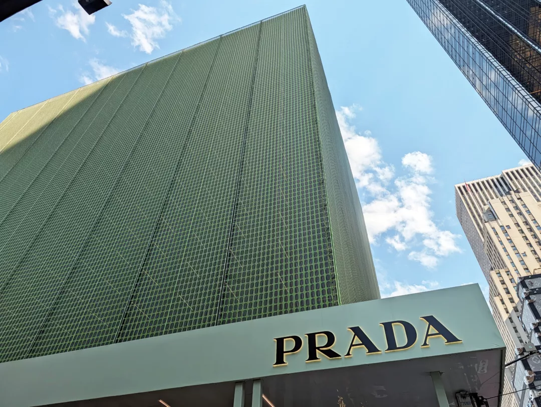 Prada Landscape Close Day