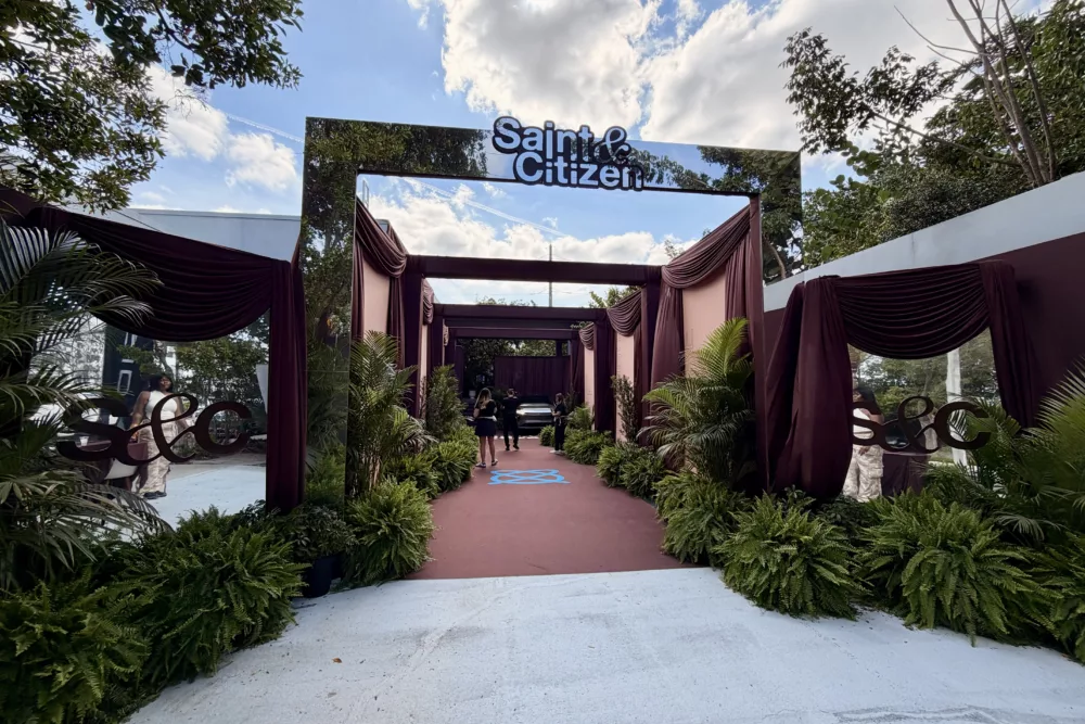 Saint Citizen Entrance Tunnel