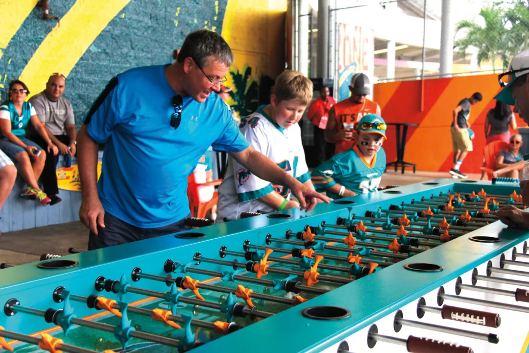 Miami dolphins fanfest 52722881222 o