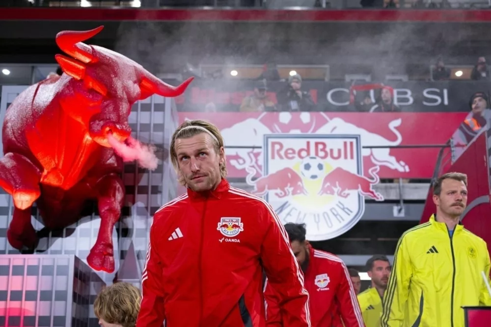 Ny red bulls foam bull cropped
