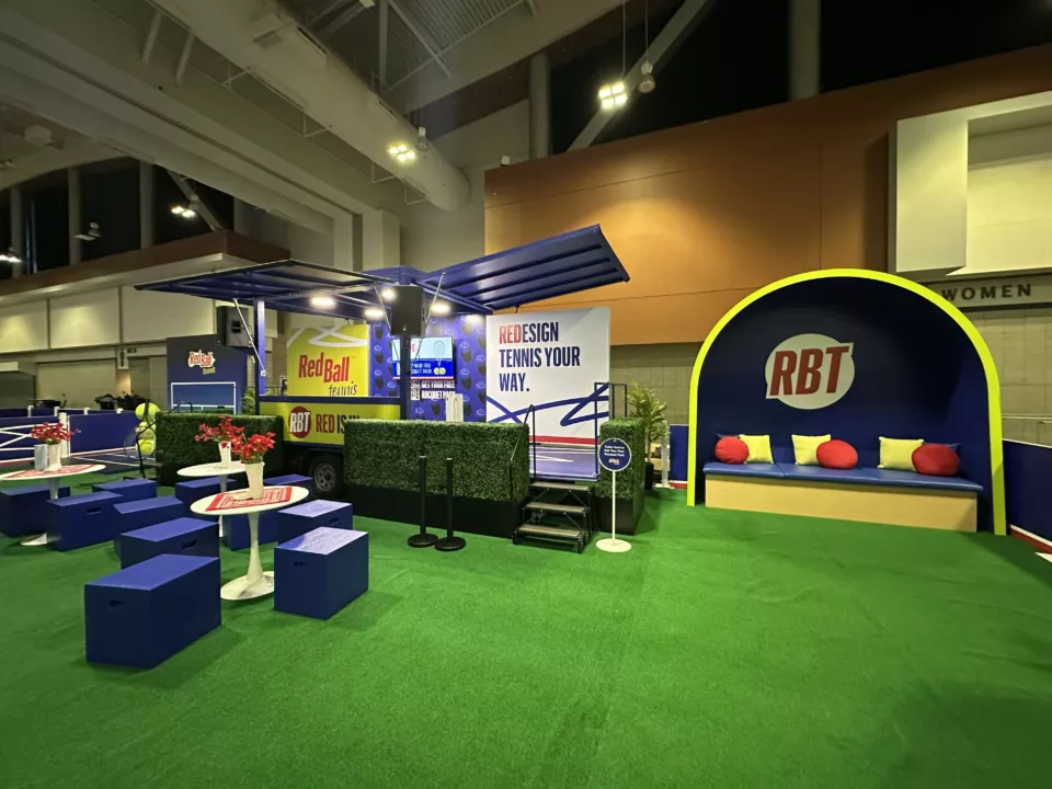 Red Ball Tennis Lounge