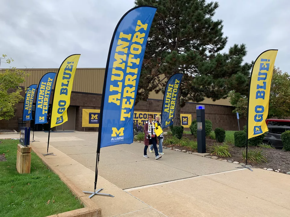 University Feather Flags | Custom Event Flags
